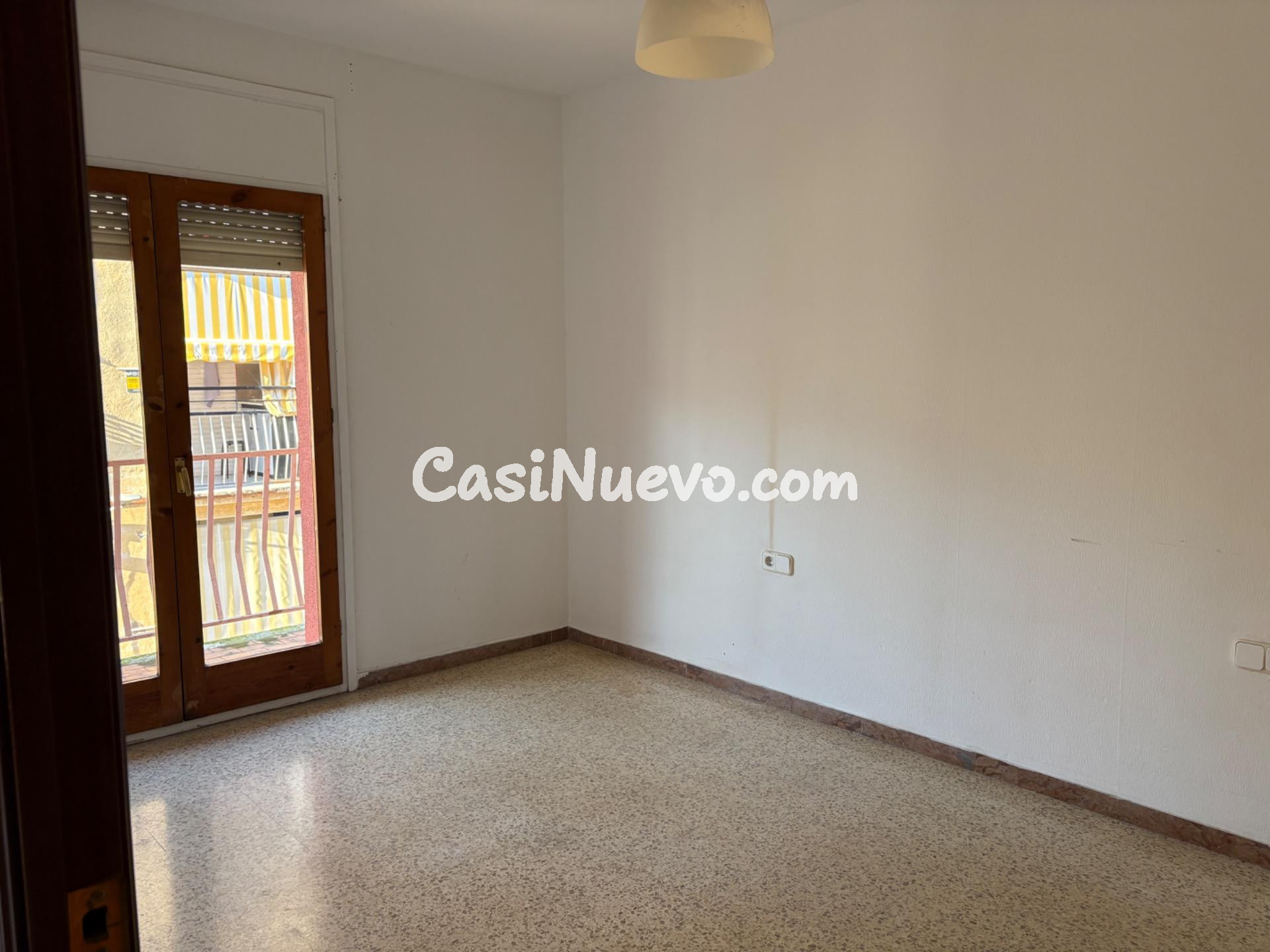 Estupendo Piso en Venta - Tranquilidad y Comodidad Asegurada - foto 3