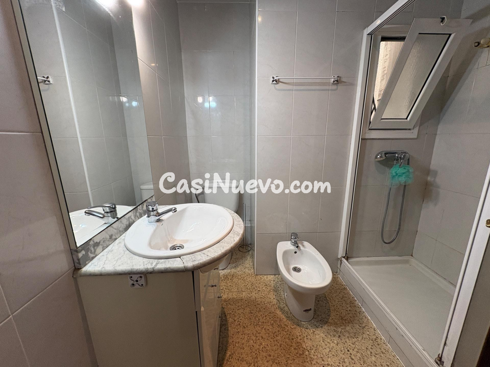 Estupendo Piso en Venta - Tranquilidad y Comodidad Asegurada - foto 23