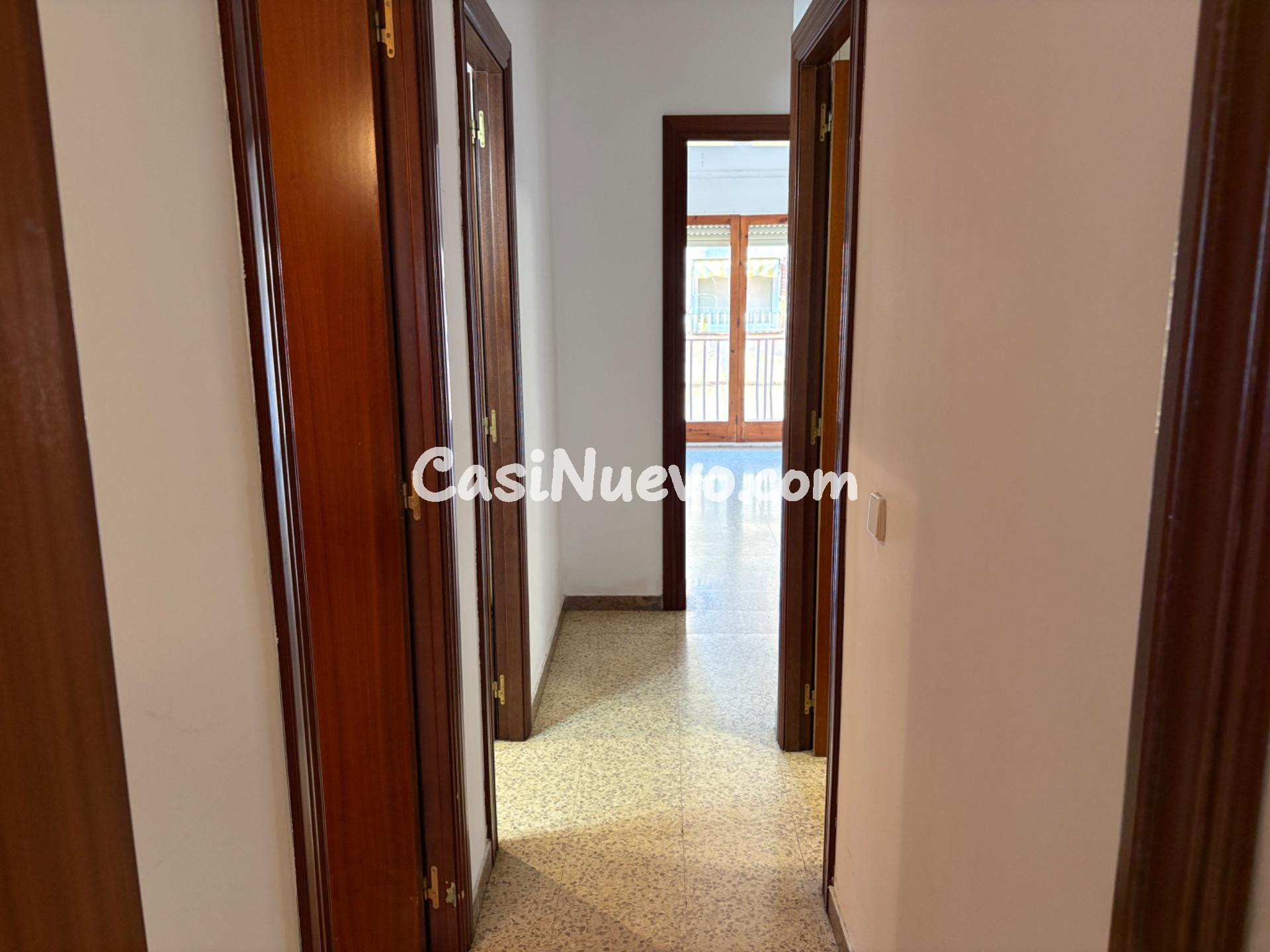Estupendo Piso en Venta - Tranquilidad y Comodidad Asegurada - foto 30