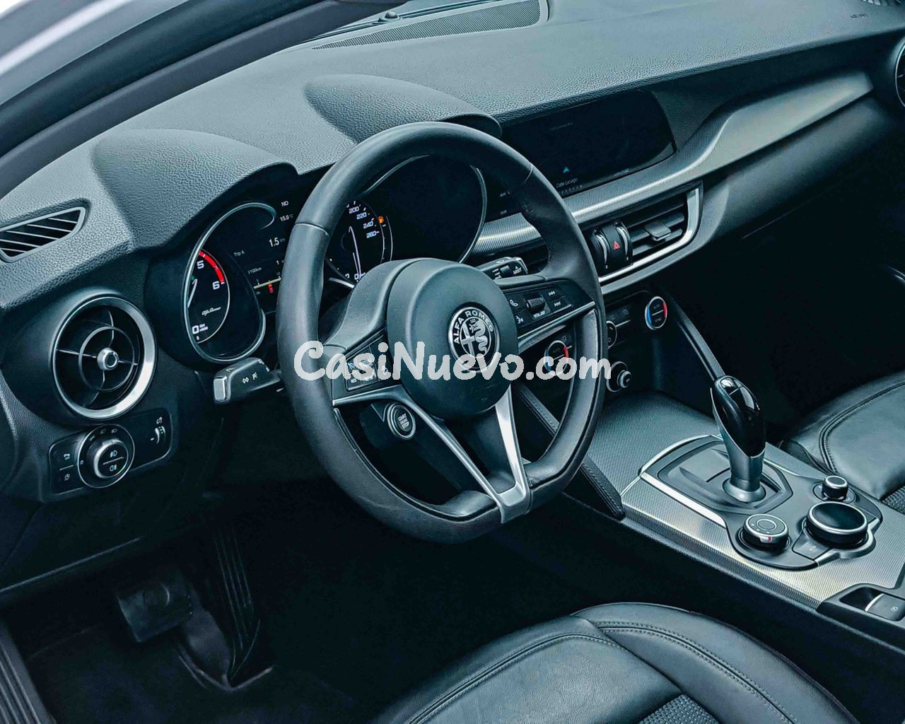 Alfa Romeo Stelvio 2.2 JTDM Super 2WD 180CV - foto 12