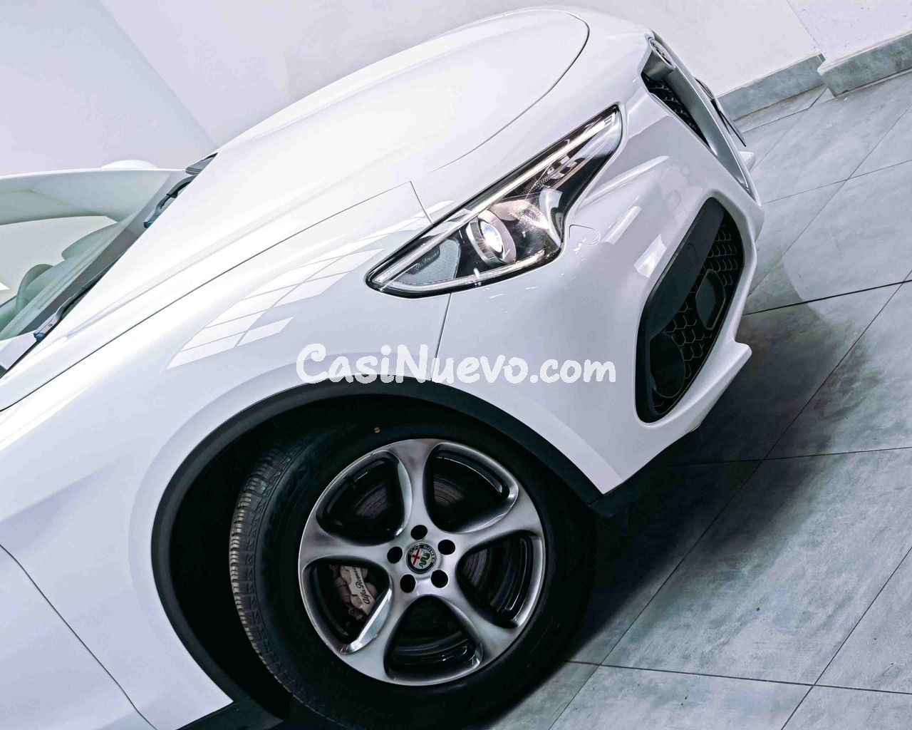 Alfa Romeo Stelvio 2.2 JTDM Super 2WD 180CV - foto 25