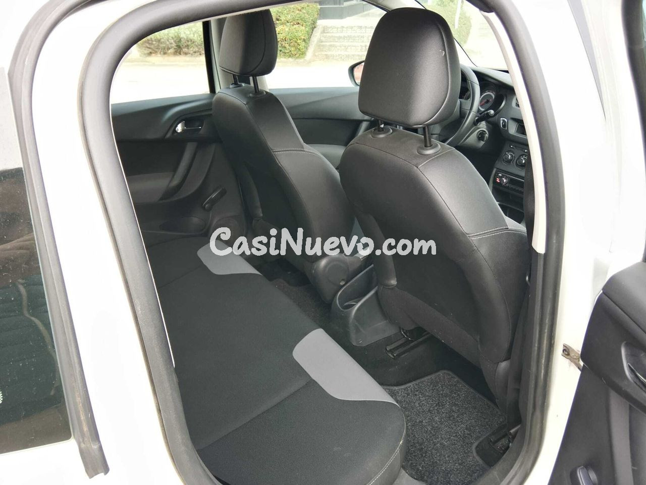 Citroën C3 1.4 HDI 70BHP LX 70 5P - foto 10