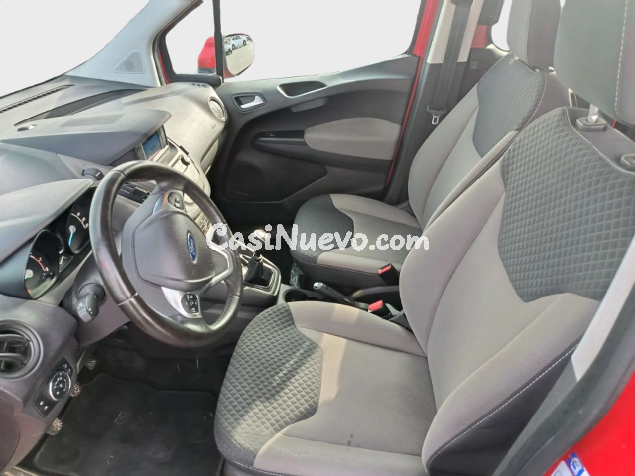Ford Tourneo Courier 1.0 EcoBoost 74kW 100CV Titanium - foto 12