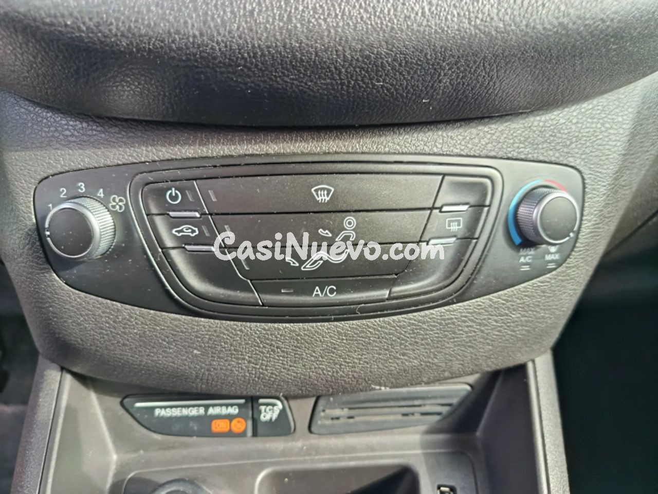 Ford Tourneo Courier 1.0 EcoBoost 74kW 100CV Titanium - foto 28