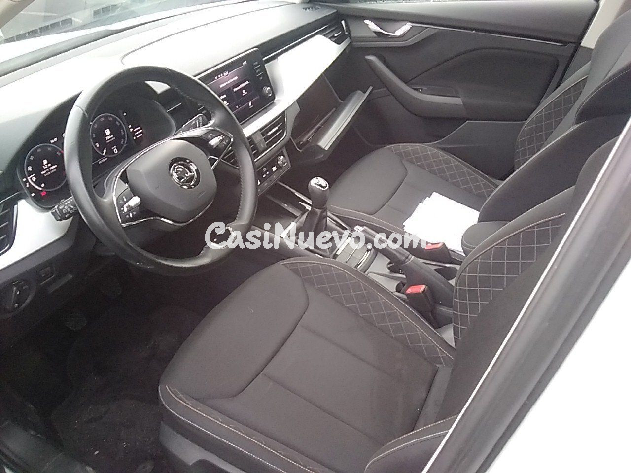 Skoda Kamiq 1.0 TSI 81kW (110CV) Ambition - foto 7