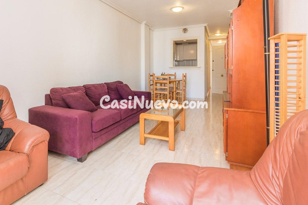 Apartamento en el centro de Torrevieja - foto 3