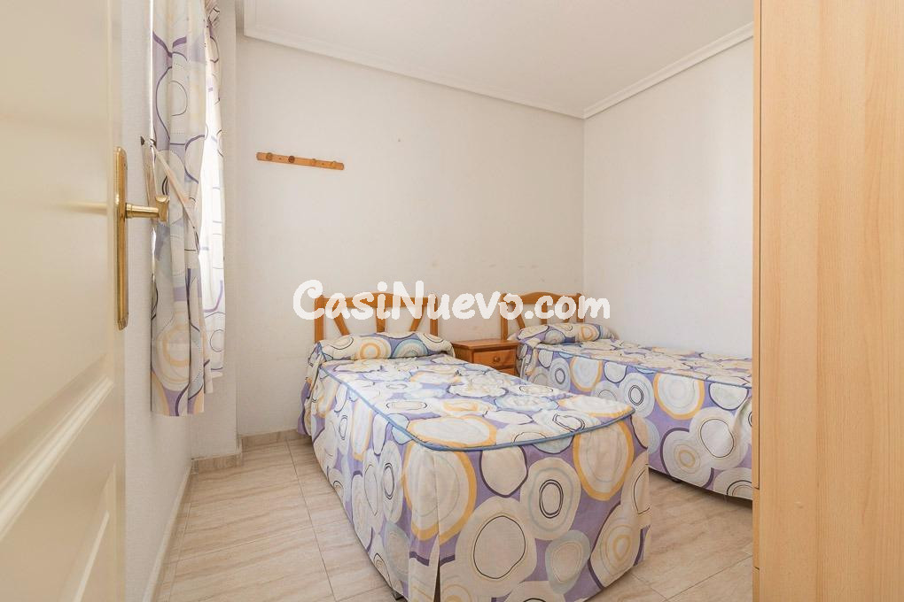 Apartamento en el centro de Torrevieja - foto 7