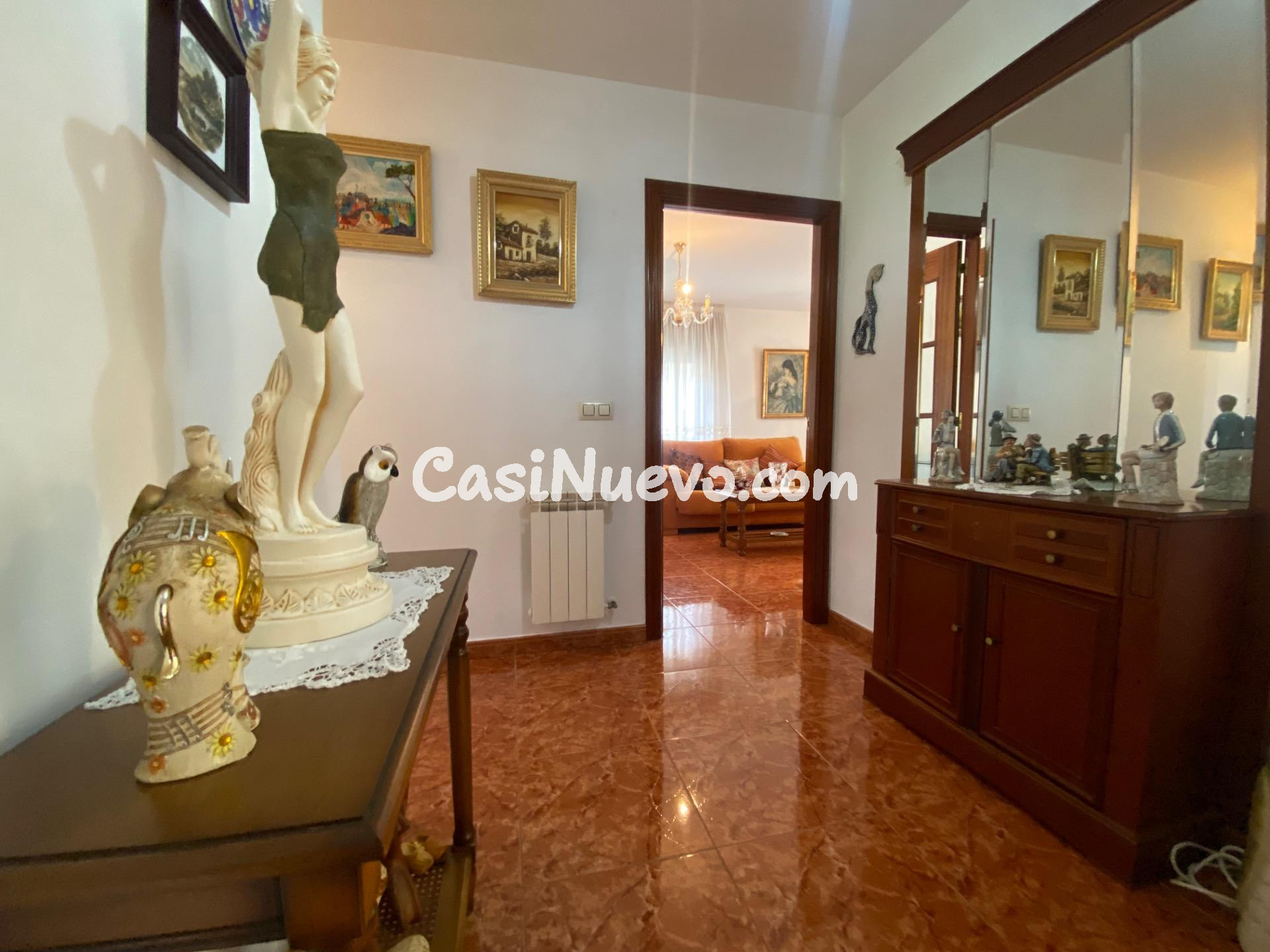 EN VENTA PISO IMPECABLE DE TRES DORMITORIOS, CON DOS BAÑOS  - foto 26