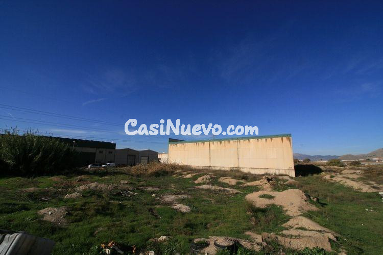 SOLAR INDUSTRIAL EN ATARFE