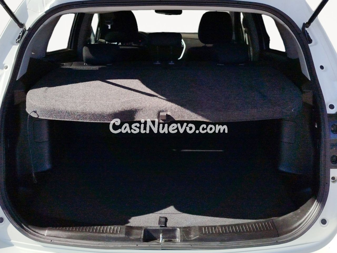 Suzuki SX4 GLE - foto 12