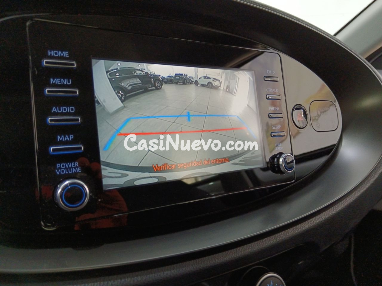 Toyota Aygo X Cross x-play - foto 17