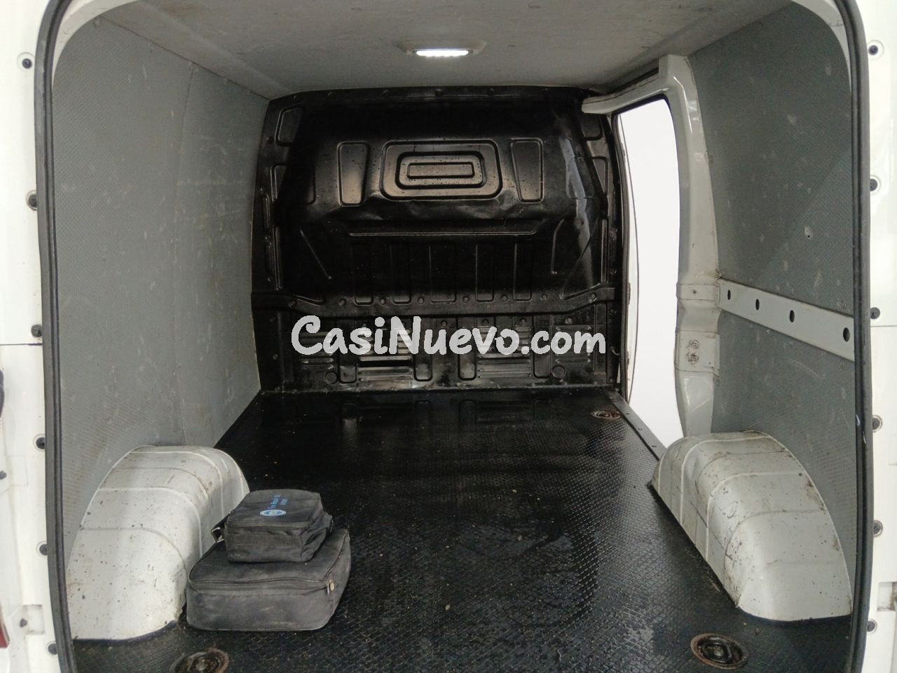 Maxus eDeliver 3 SWB 50 - foto 12