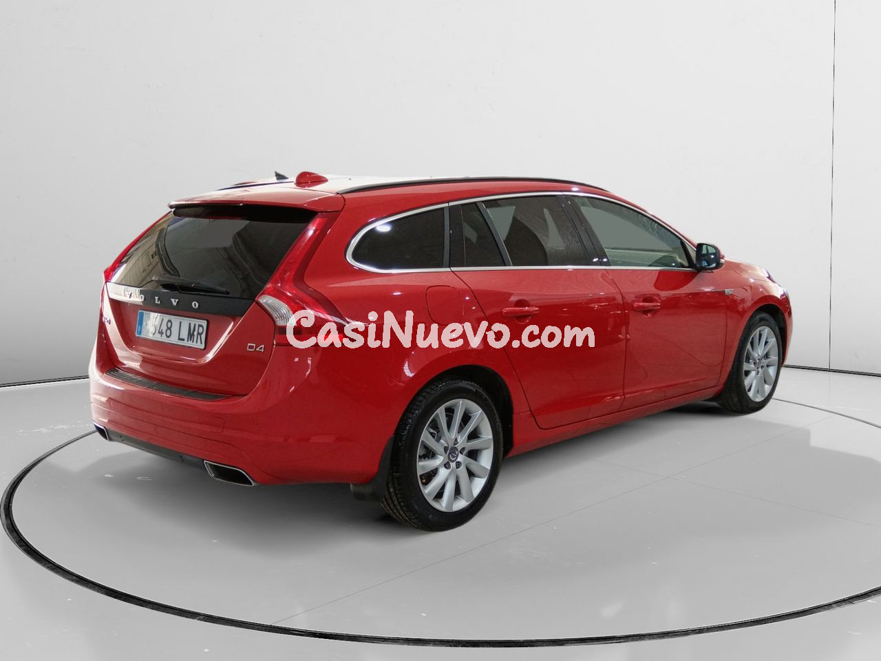 Volvo V60 D4 Momentum - foto 2