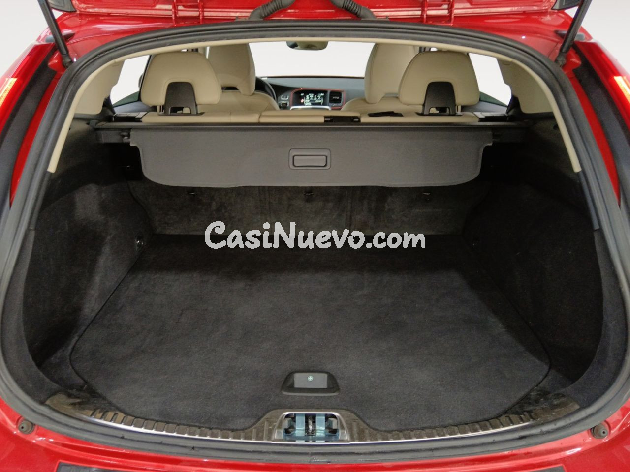 Volvo V60 D4 Momentum - foto 12
