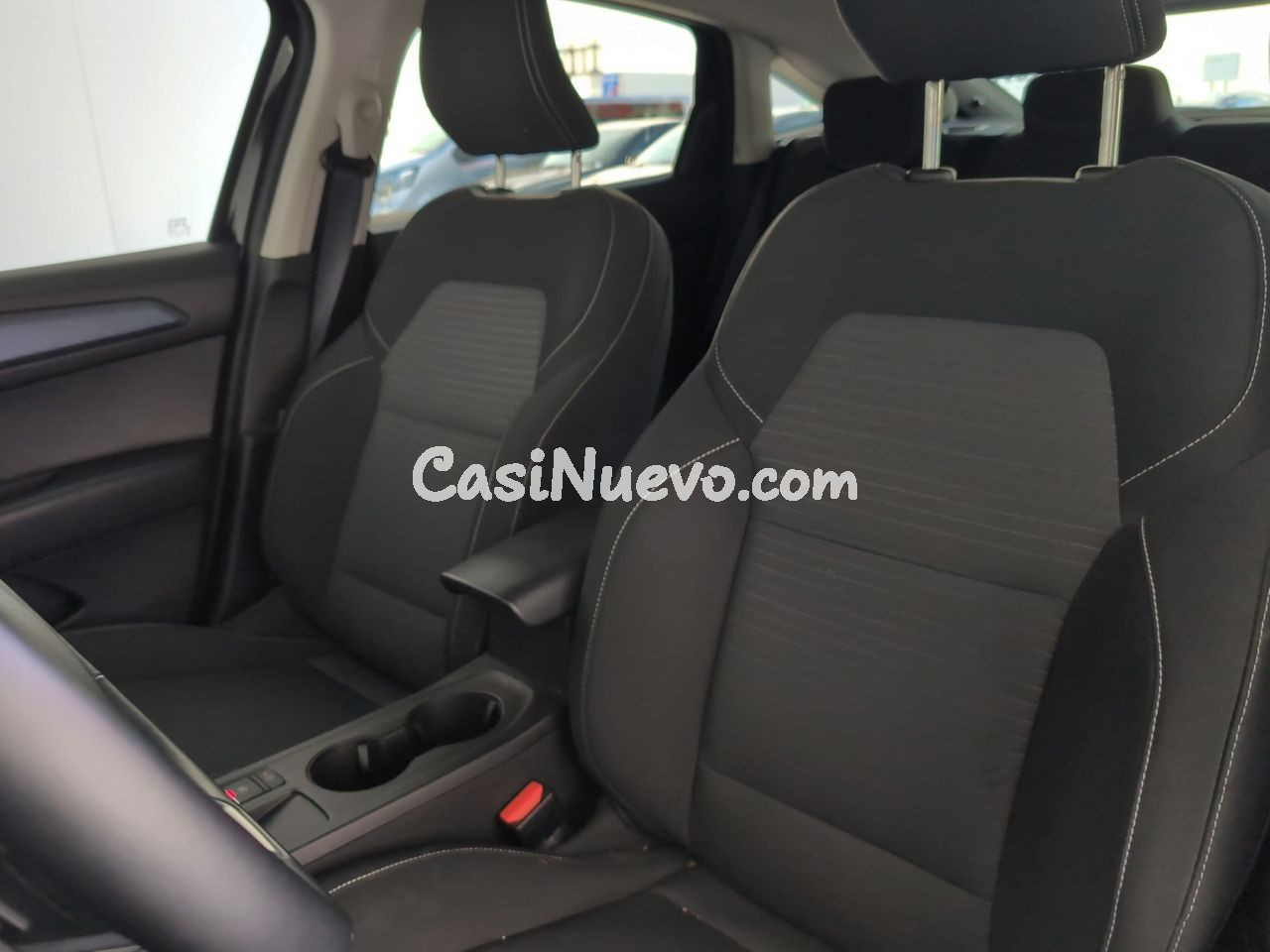 Renault Arkana Evolution - foto 20