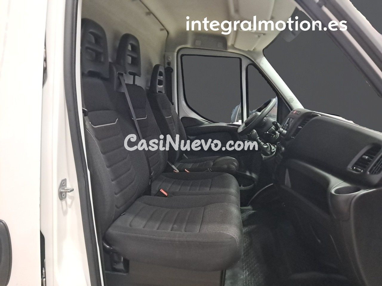 Iveco Daily 2.3 TD 35S 16 V L4H2 16 M3 - foto 9
