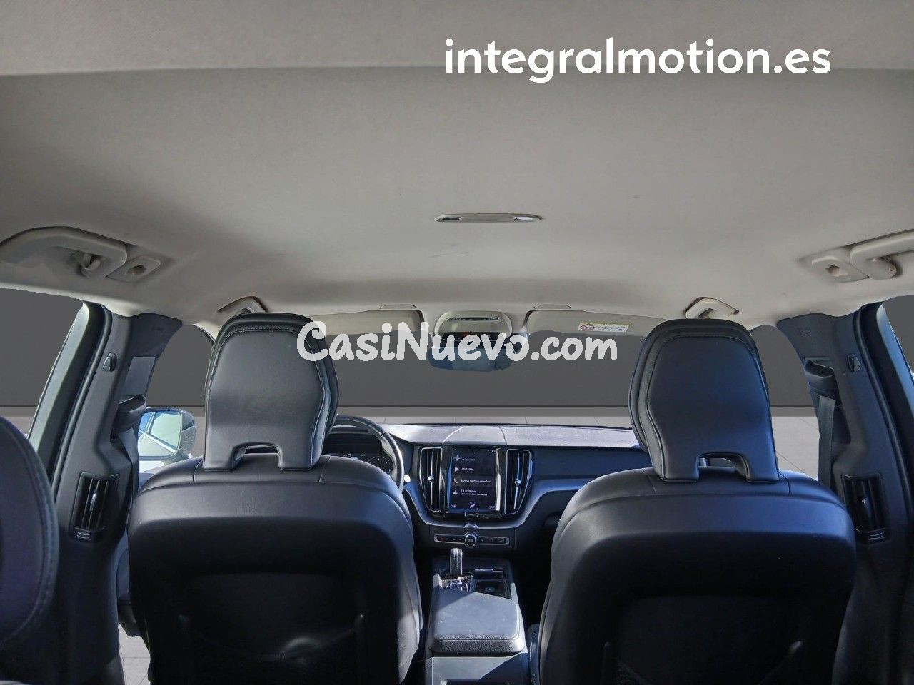 Volvo XC60 2.0 B4 D AWD Momentum Pro Auto - foto 10