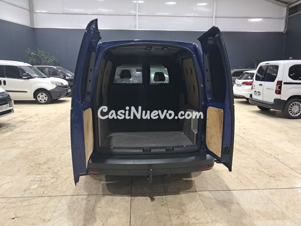 Volkswagen Caddy Maxi CRTDi 2.0 DSG Maxi Van 4d - foto 6