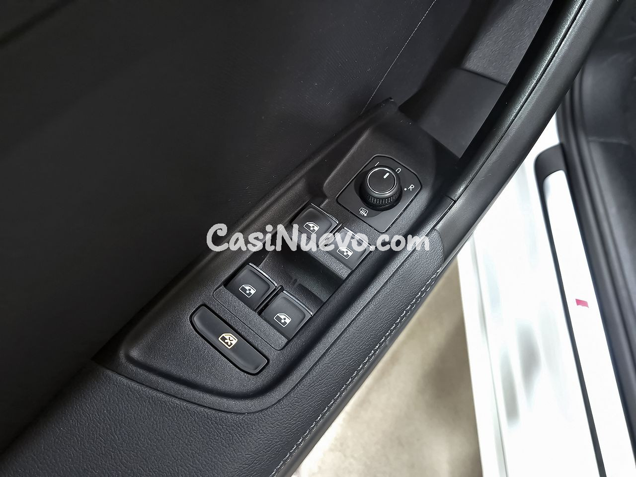 Audi A1 Sportback Adrenalin 30 TFSI 81kW S tron - foto 11