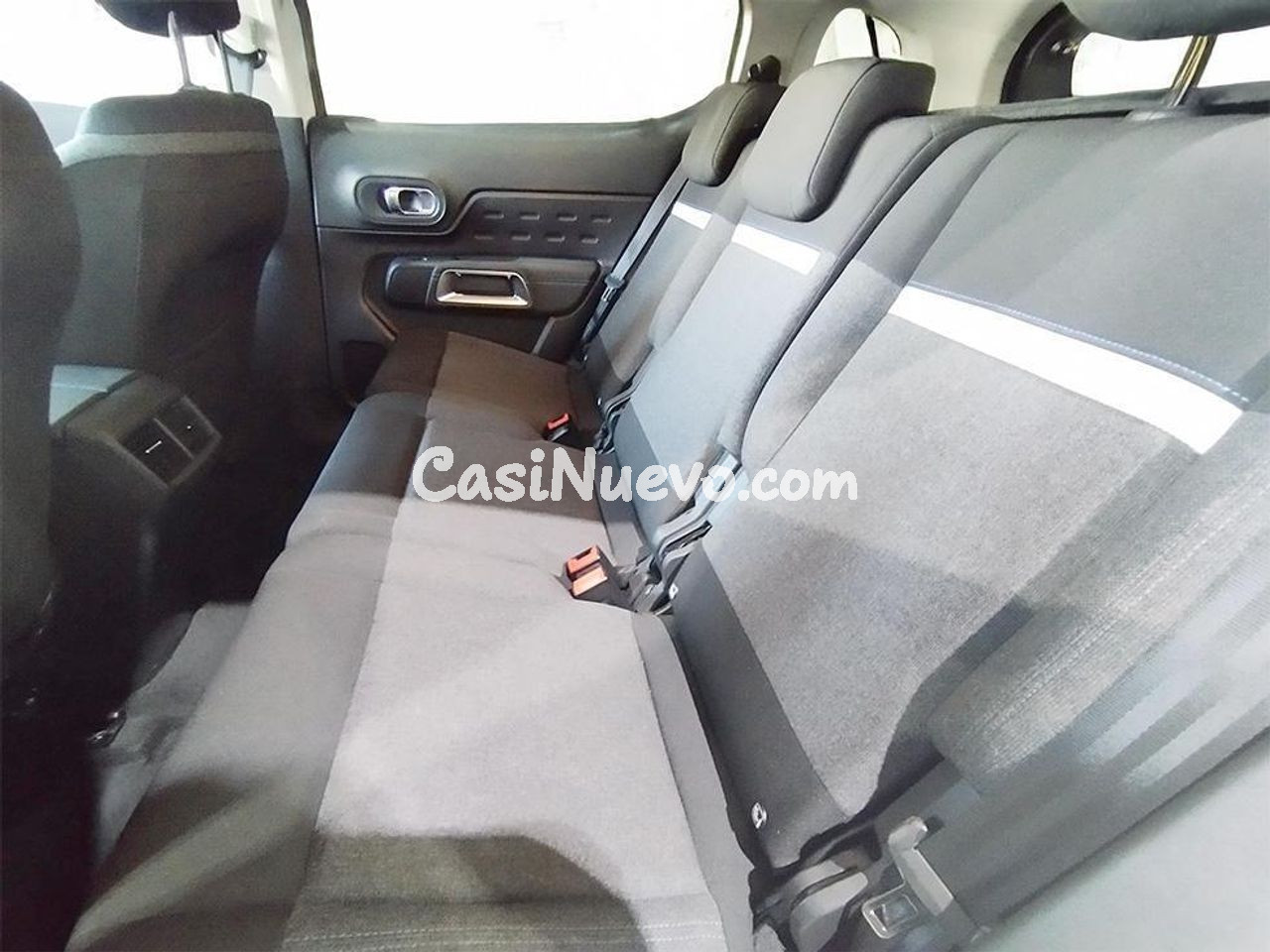 Citroën C5 Aircross 1.5 BlueHDI 130CV Plus EAT8 - foto 20