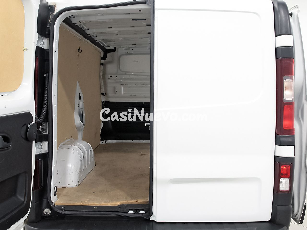 Nissan Primastar 2.0DCI 110CV GO L1H1 4P - foto 25