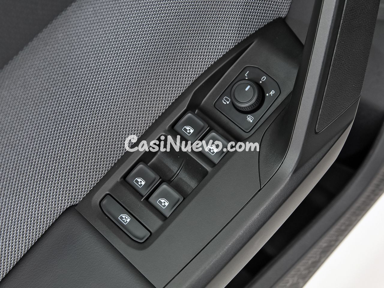 Seat Leon 1.5 TSI 85kW S&S Style 25 Aniversario - foto 29