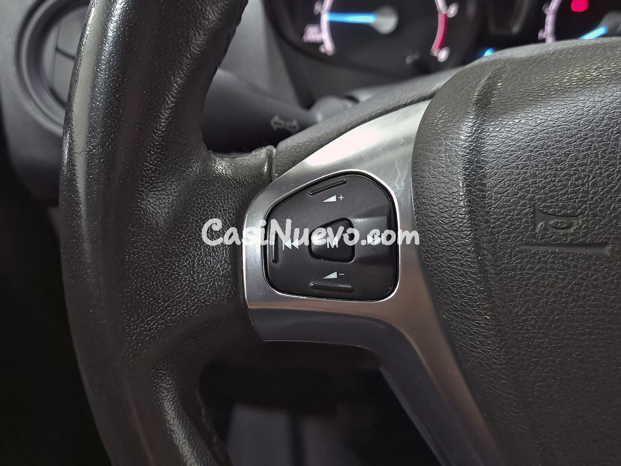 Ford Transit Courier FURGON 1.5TDCI 75 TREND 4P - foto 17