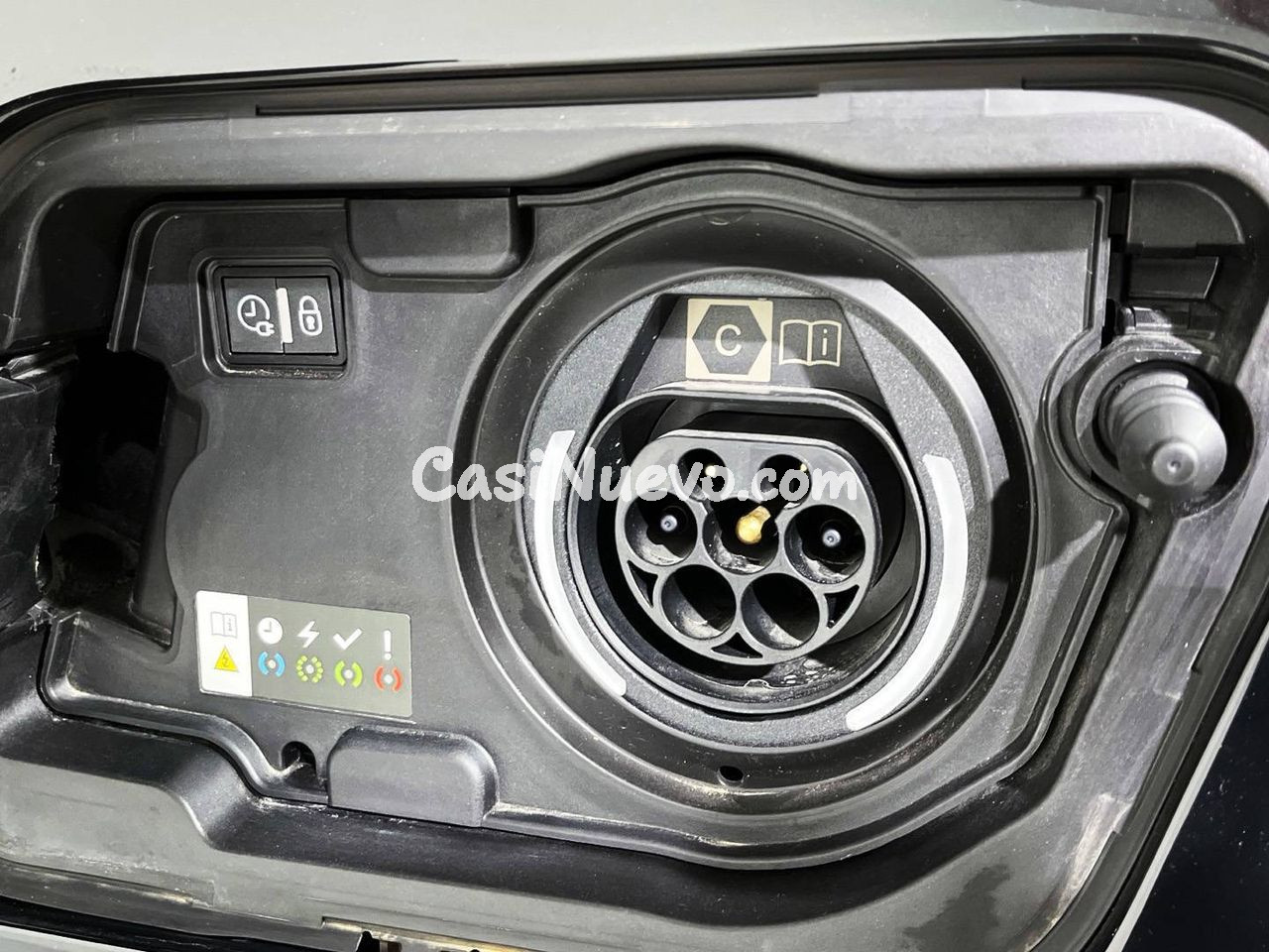 Peugeot 3008 180 e-EAT8 Allure Pack - foto 27