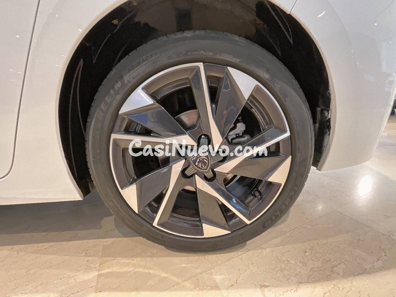 Peugeot 308 5P  Puretech 130 S&S MAN Allure Pack - foto 11