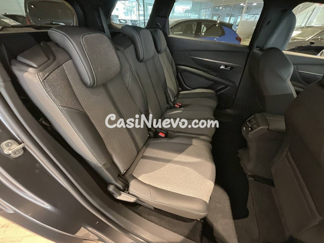 Peugeot 5008 1.2 PureTech 96KW S&S Allure Pack - foto 22