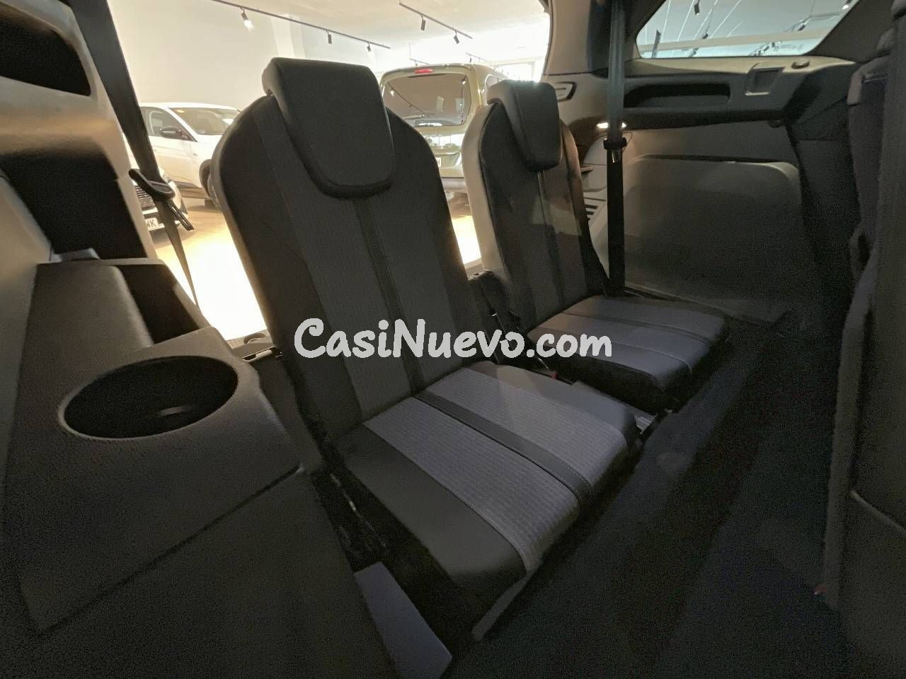 Peugeot 5008 1.2 PureTech 96KW S&S Allure Pack - foto 25