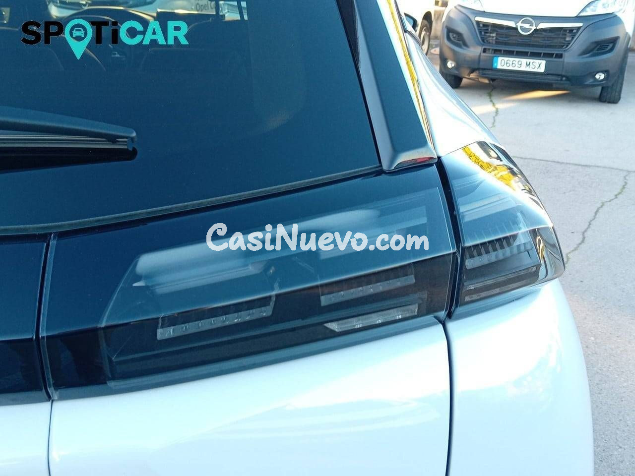 Peugeot 2008 Gasolina 100 S&S 6 Vel. MAN Allure - foto 17