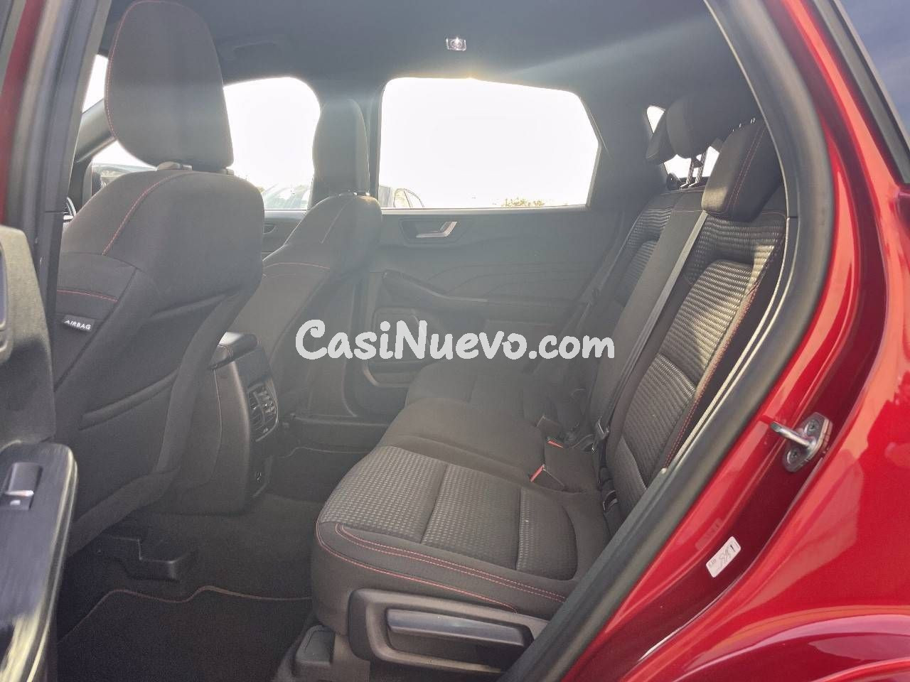 Ford Kuga 1.5T EcoBoost 110kW (150CV) ST-Line - foto 10