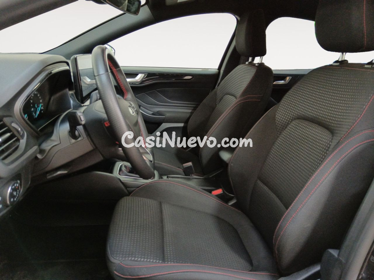 Ford Focus ST-Line - foto 8