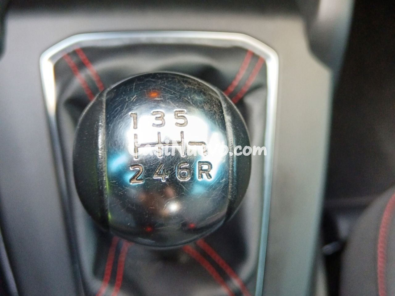 Ford Focus ST-Line - foto 12