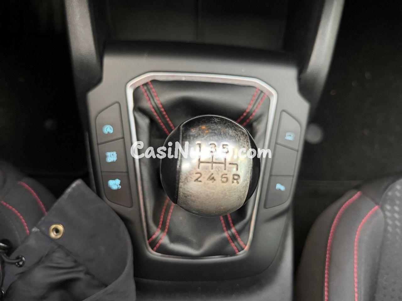 Ford Focus ST-Line - foto 13