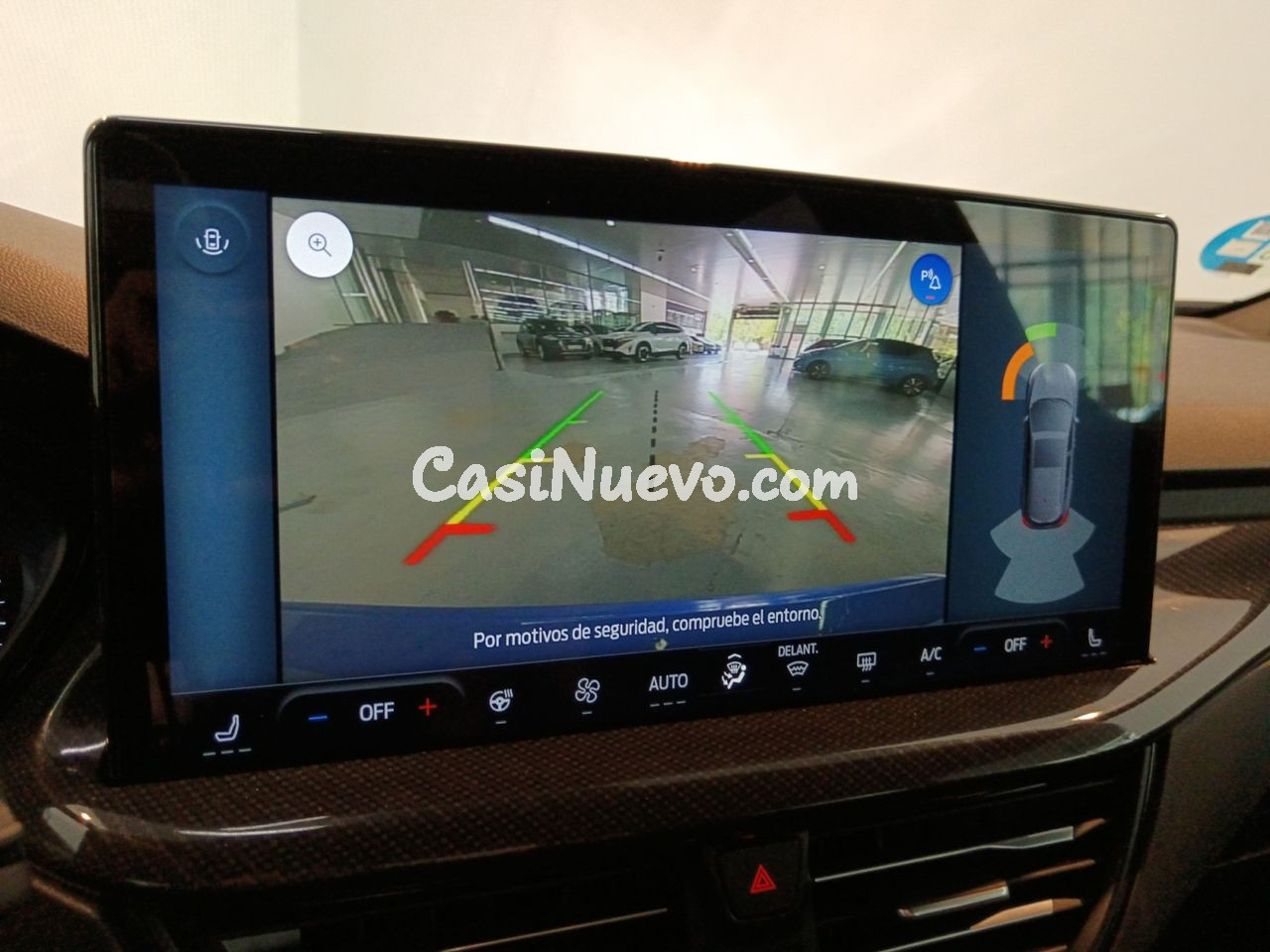 Ford Focus 1.0 EcoBoost MHEV ST-Line S&S - foto 18