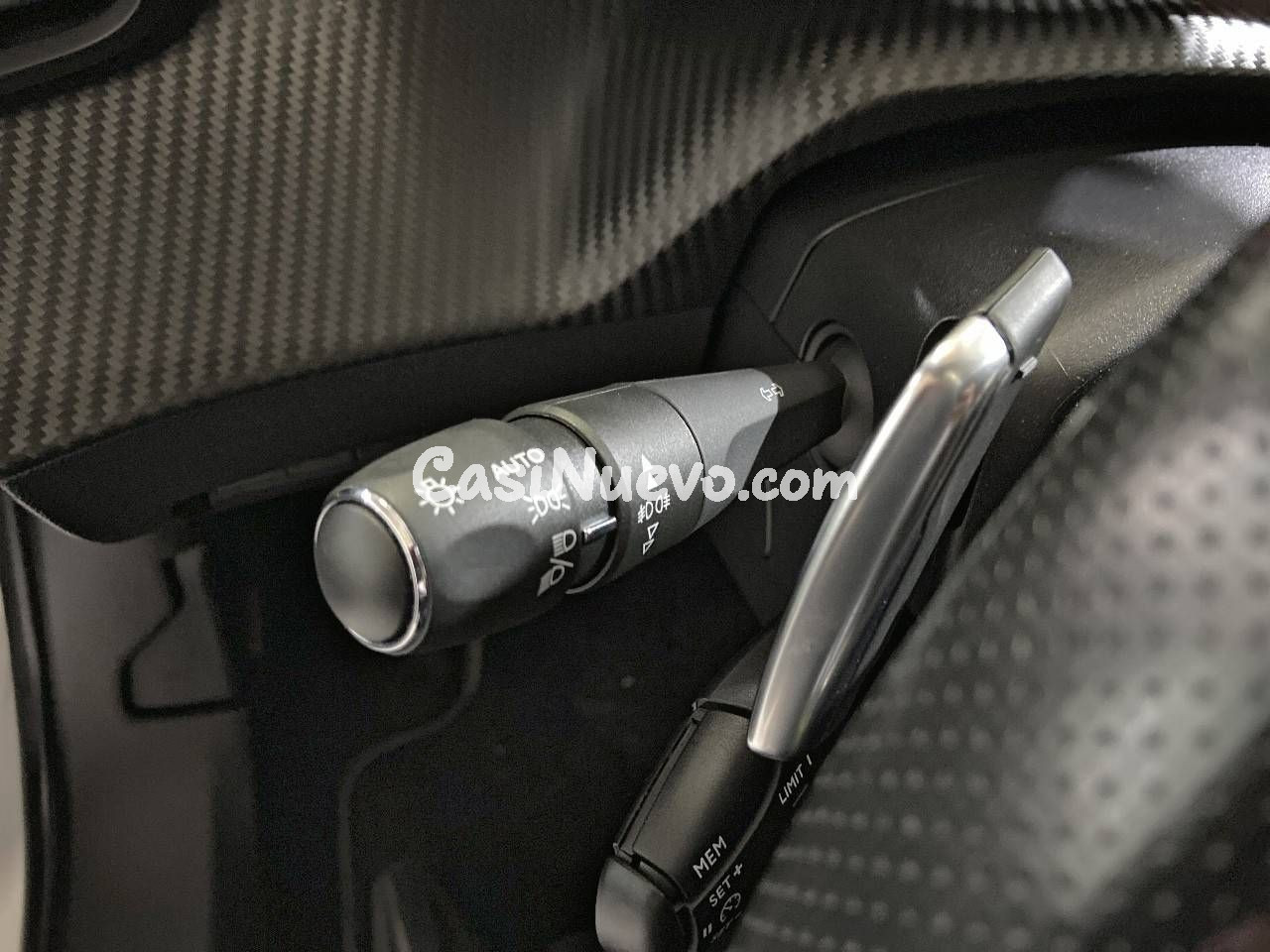 Peugeot 2008 BlueHDI 130 S&S EAT8 GT - foto 26