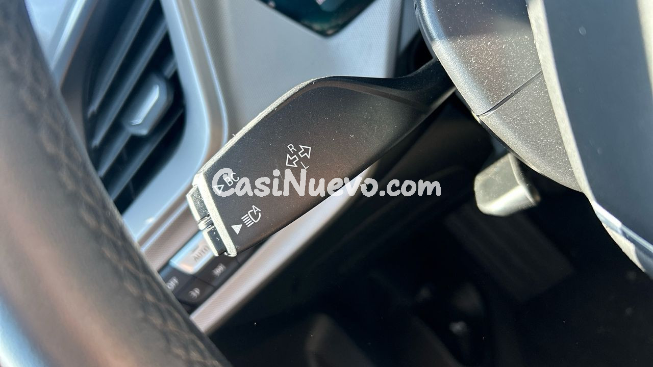 BMW Serie 1 2.0 118D 150 5P - foto 19