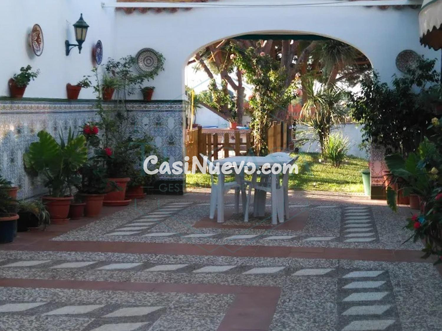 Espectacular finca de 7.000 m2, un complejo único e hipoteca - foto 9