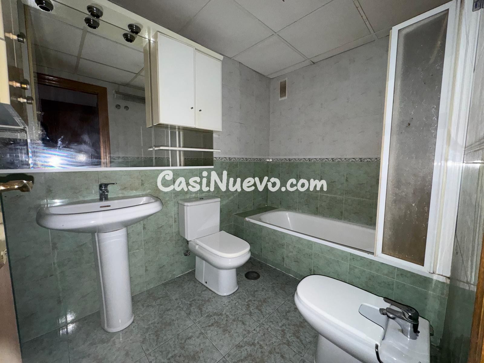 vivienda de 3 dormitorios. garaje y trastero en el RANERO - foto 7