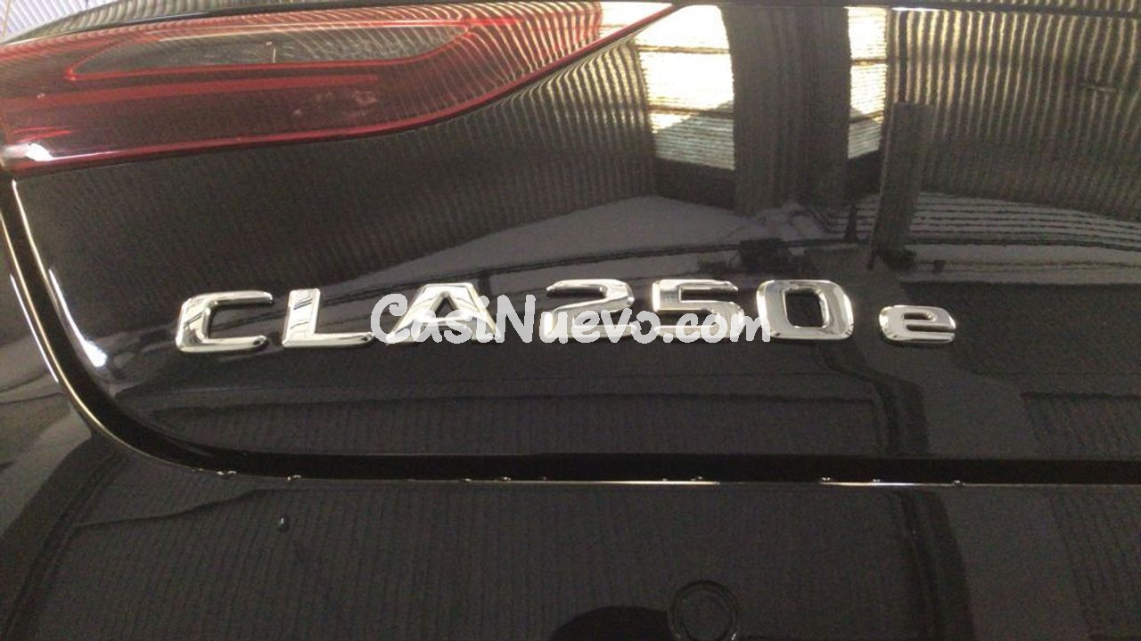 Mercedes CLA CLA 250 e Shooting Brake - foto 12