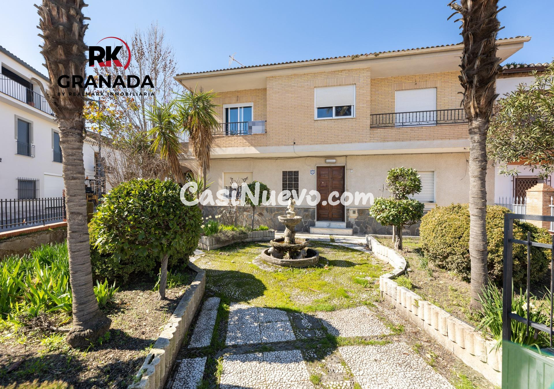 Casa en esquina con amplios espacios en Belicena, Vegas del Genil