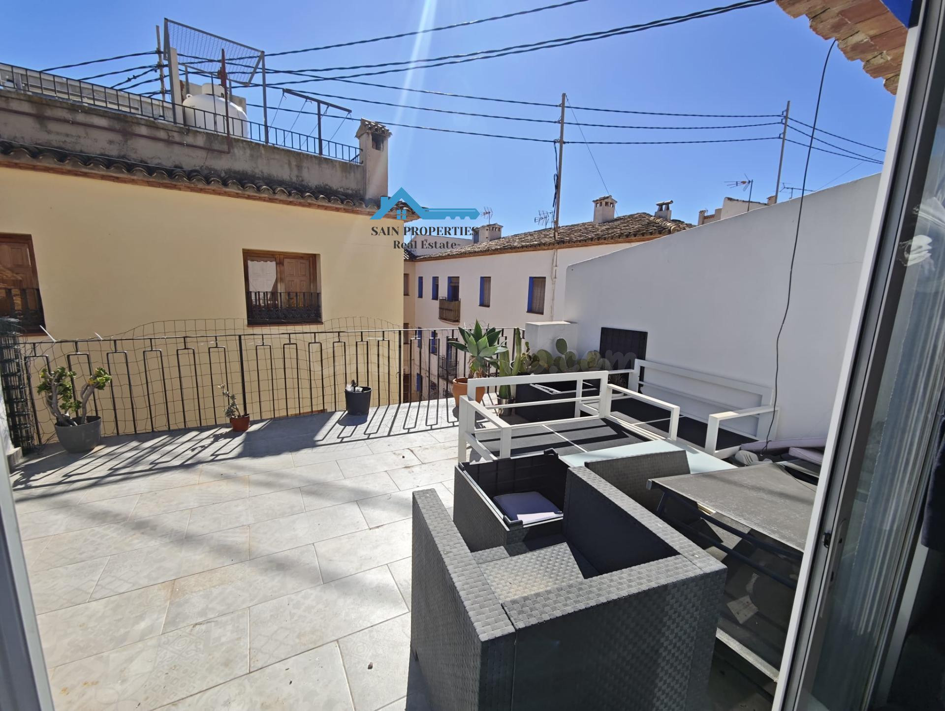 Dúplex Reformado en el Centro de La Nucía - Ideal para Famil - foto 2