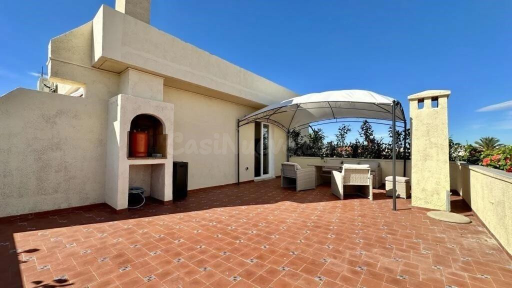 Apartamento Reformado en Los Altos – Excelente Ubicación con - foto 3