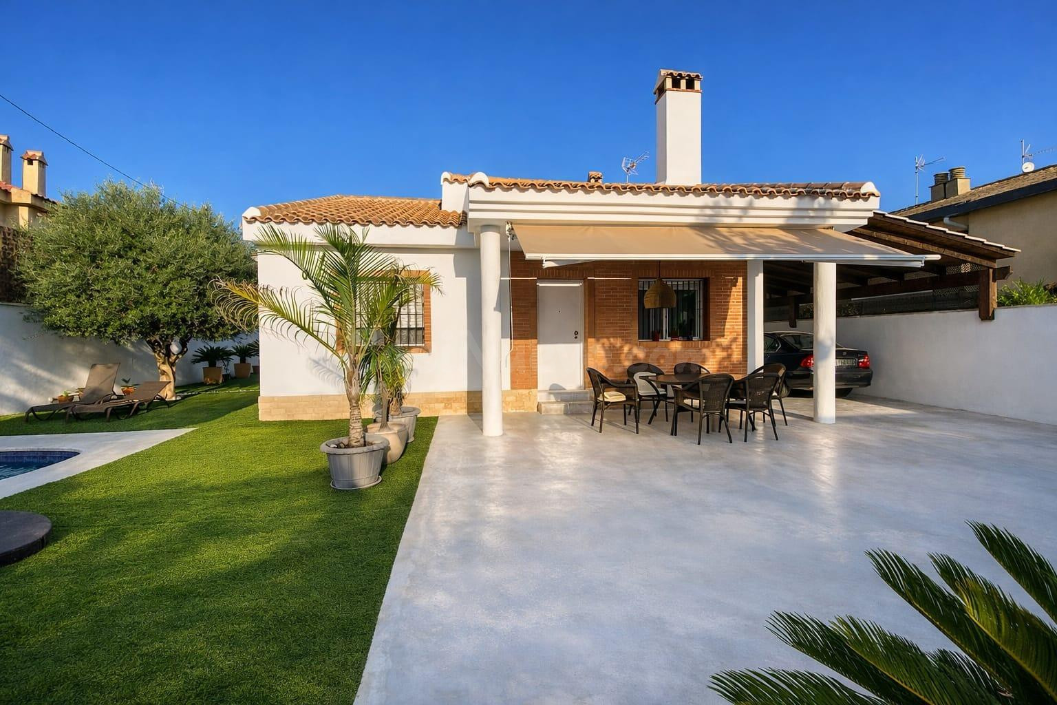 Exclusiva villa a pocos pasos de la playa – Torre de la Hora - foto 3
