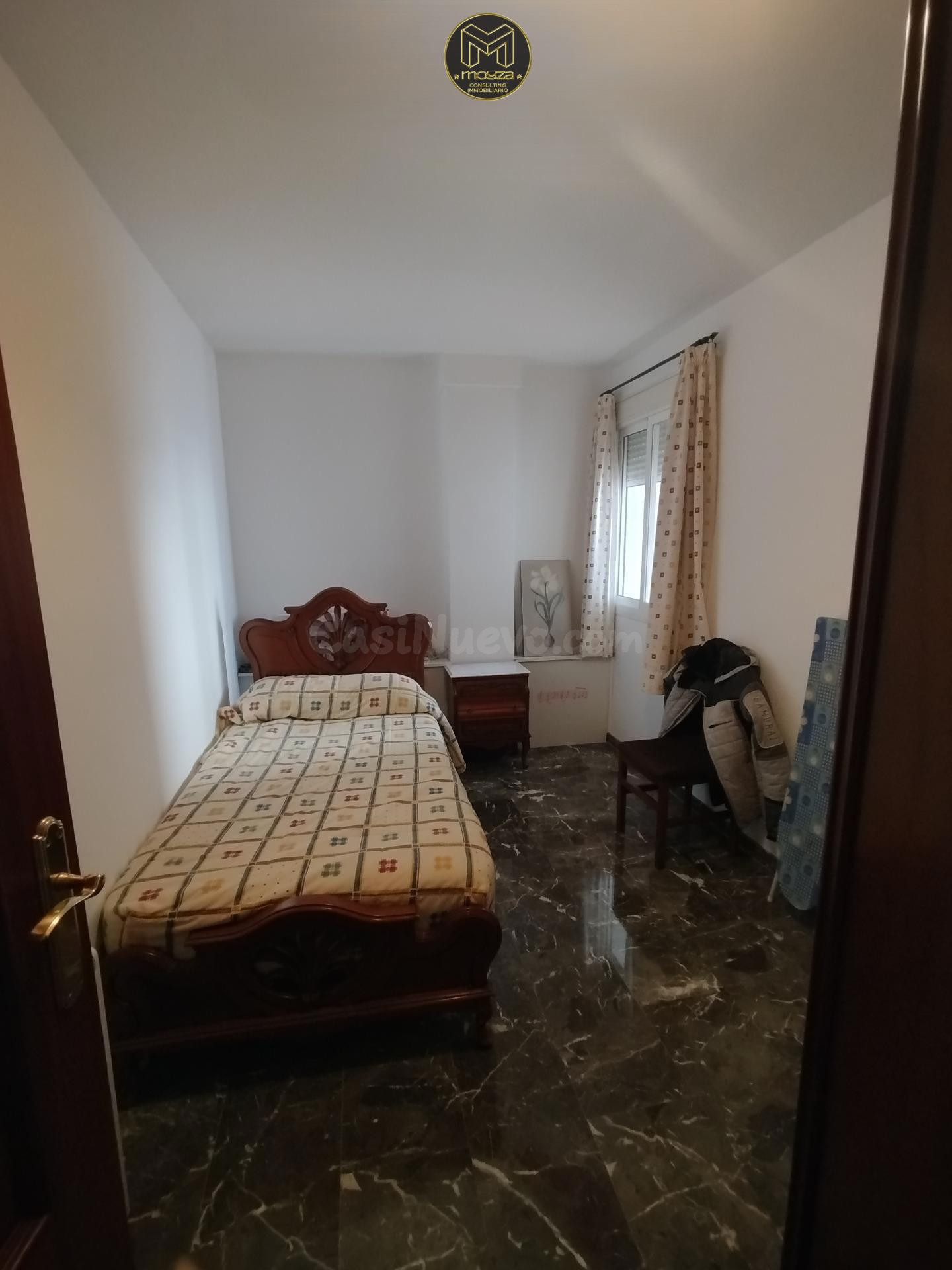PISO EN LA CIRCUNVALACION - foto 4