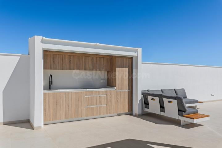 Venta de villa en Los alcazares, de 151m2 con 3 dormitorios  - foto 3