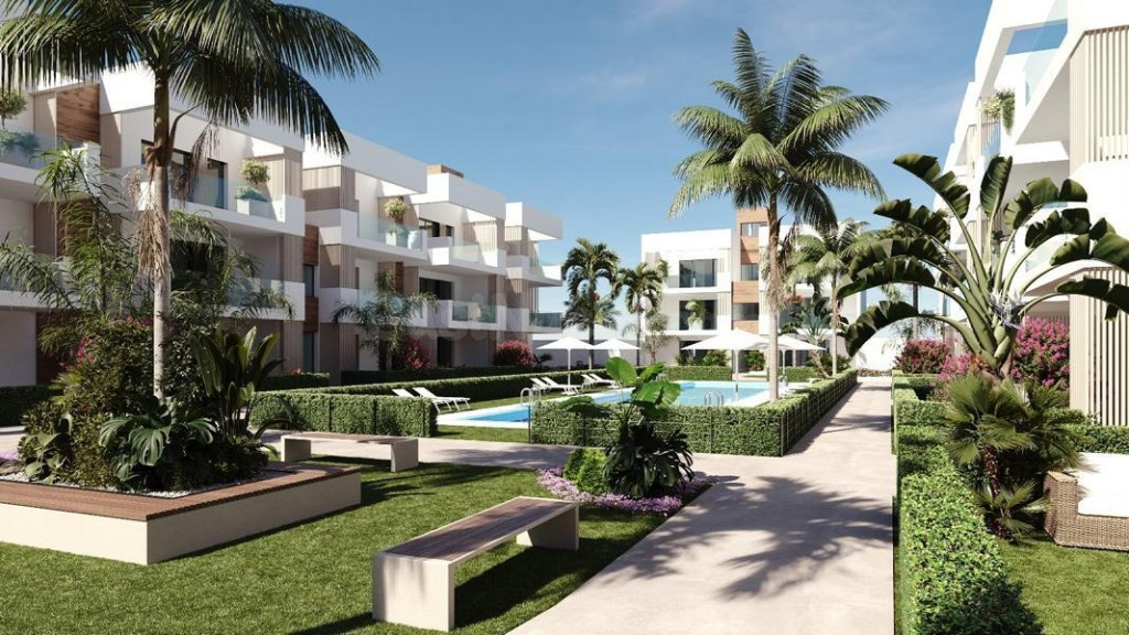 Venta de piso en San pedro del pinatar, de 133m2 con 3 dormi - foto 2