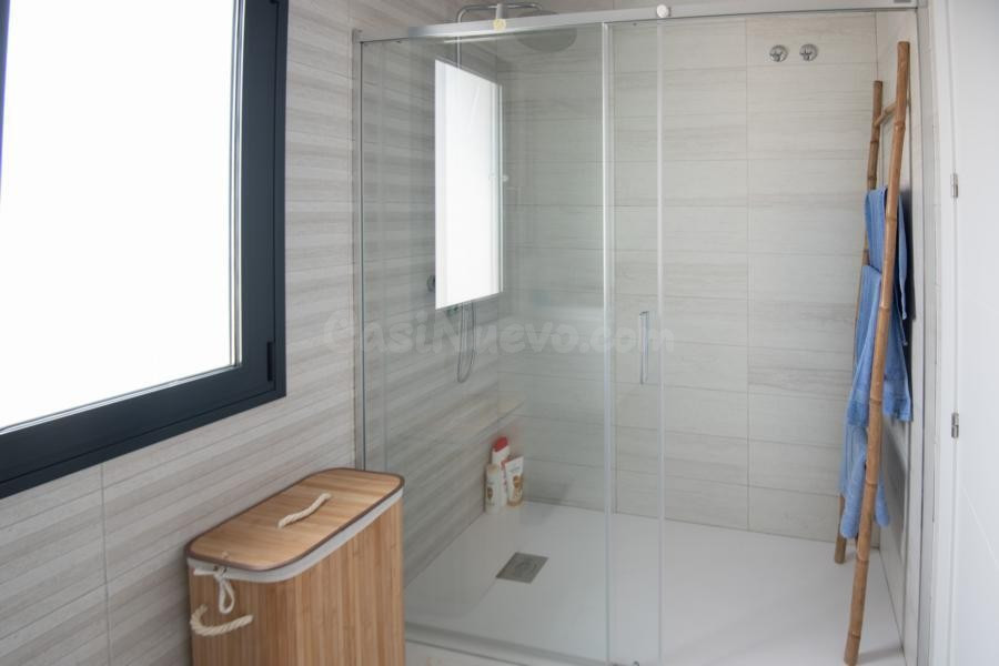 Venta de villa en Pilar de la horadada, de 112m2 con 3 dormi - foto 3